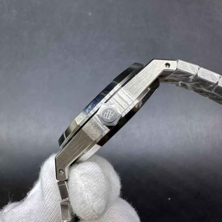 1691800478804_副本-768x768