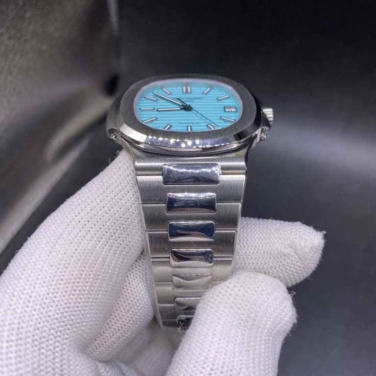 2022-01-03-205158-768x768