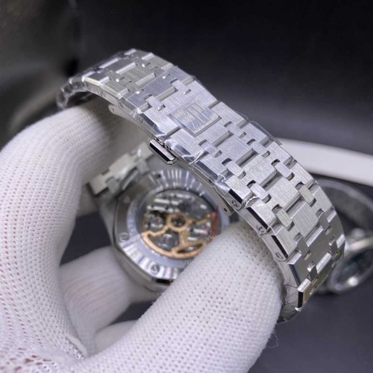 2022-01-06-230555-768x768