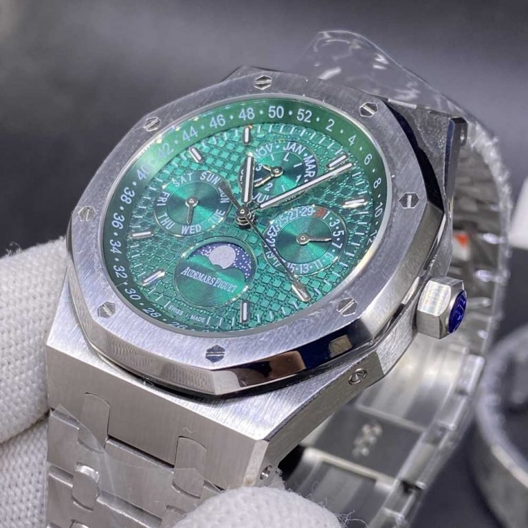 2022-01-06-230600-768x768